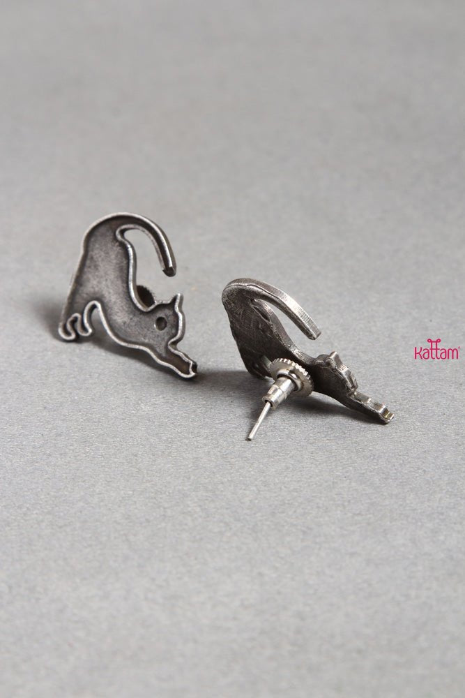 Dog Stud Earring - E227