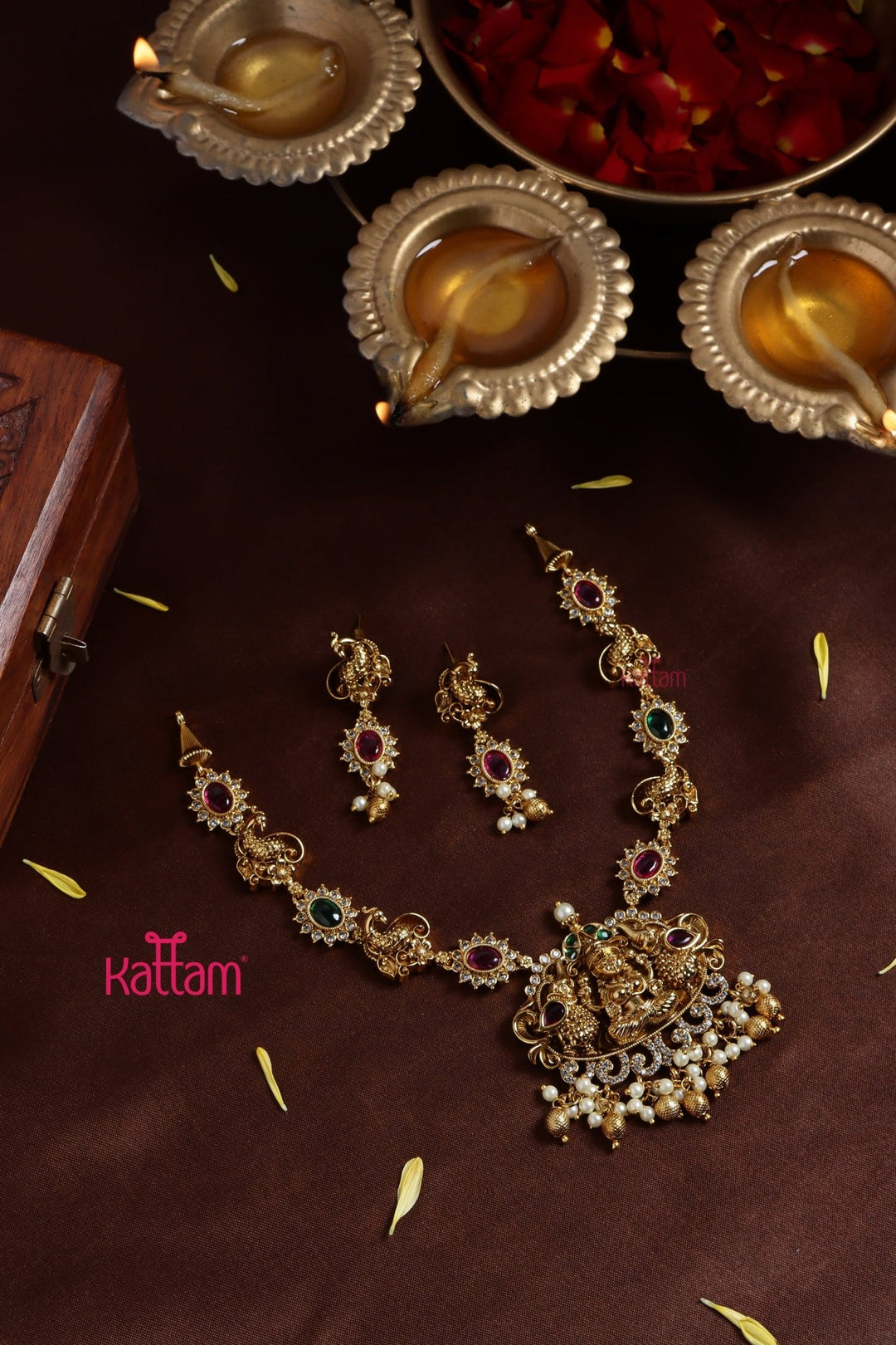 Gajalakshmi Dollar Necklace - N3234