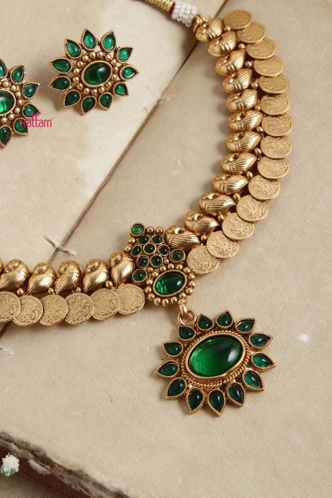 Goddess Coin Peacock Green Choker - N2662