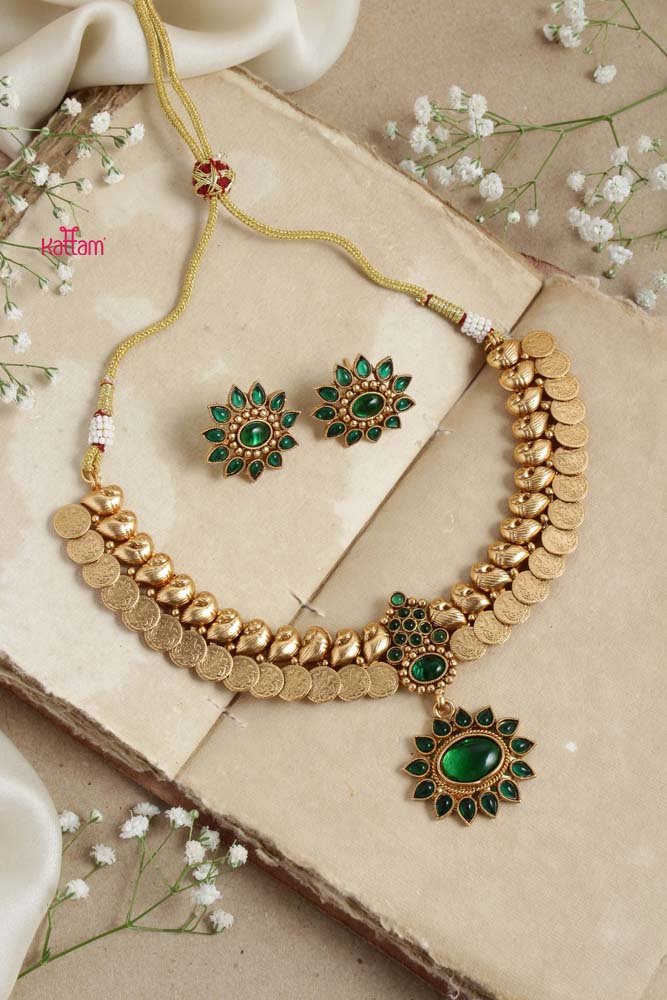 Goddess Coin Peacock Green Choker - N2662