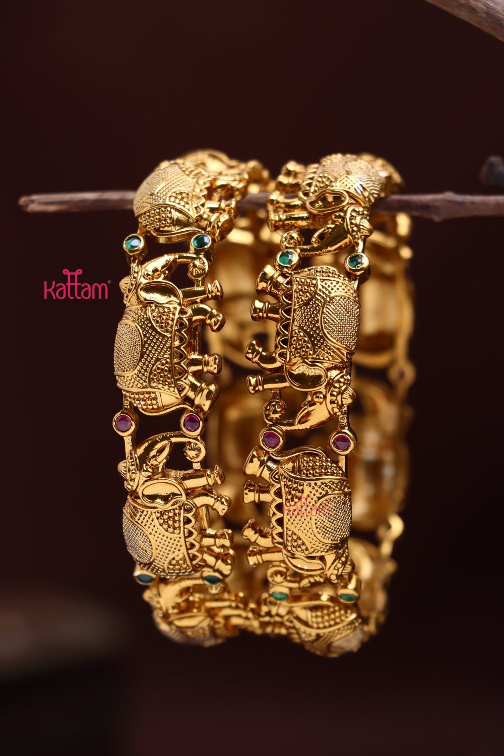 Goldtone Elephant Bangle - Rubygreen - B578 - V4