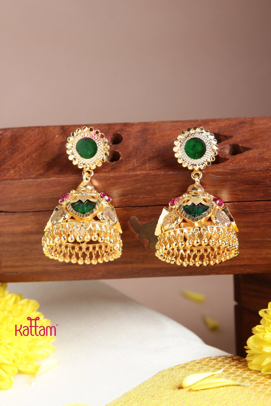 Goldtone Palakka Green Jhumka - E964