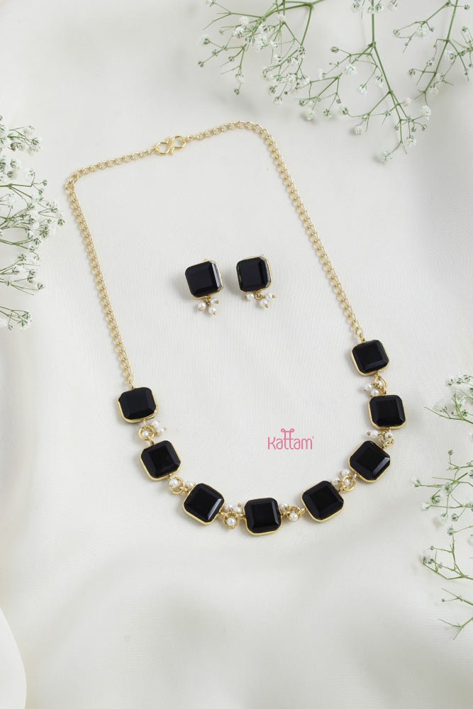 Kishara - Gemstone Black Choker - N2470