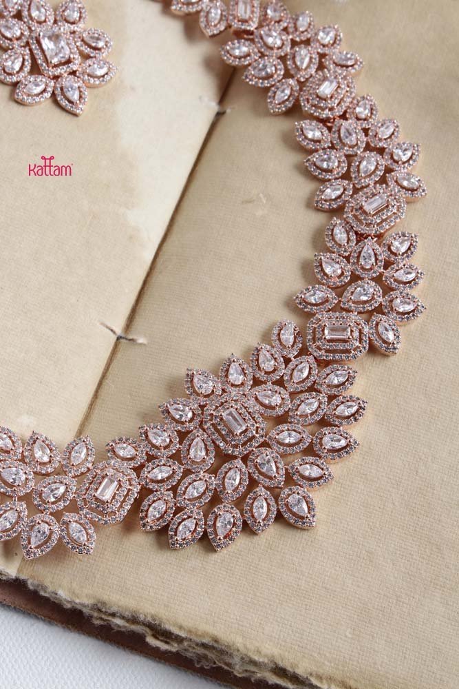 Lia - Leafy Rosegold Necklace - N2370