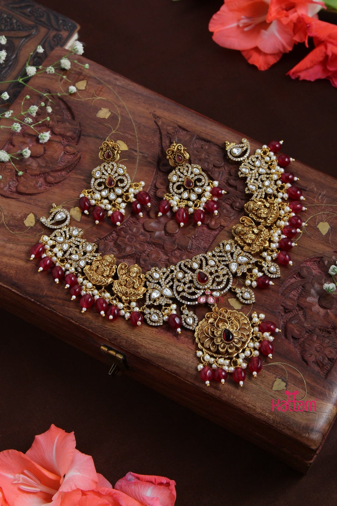 Nathiya - Victorian Goddess Maroon Necklace - N6108