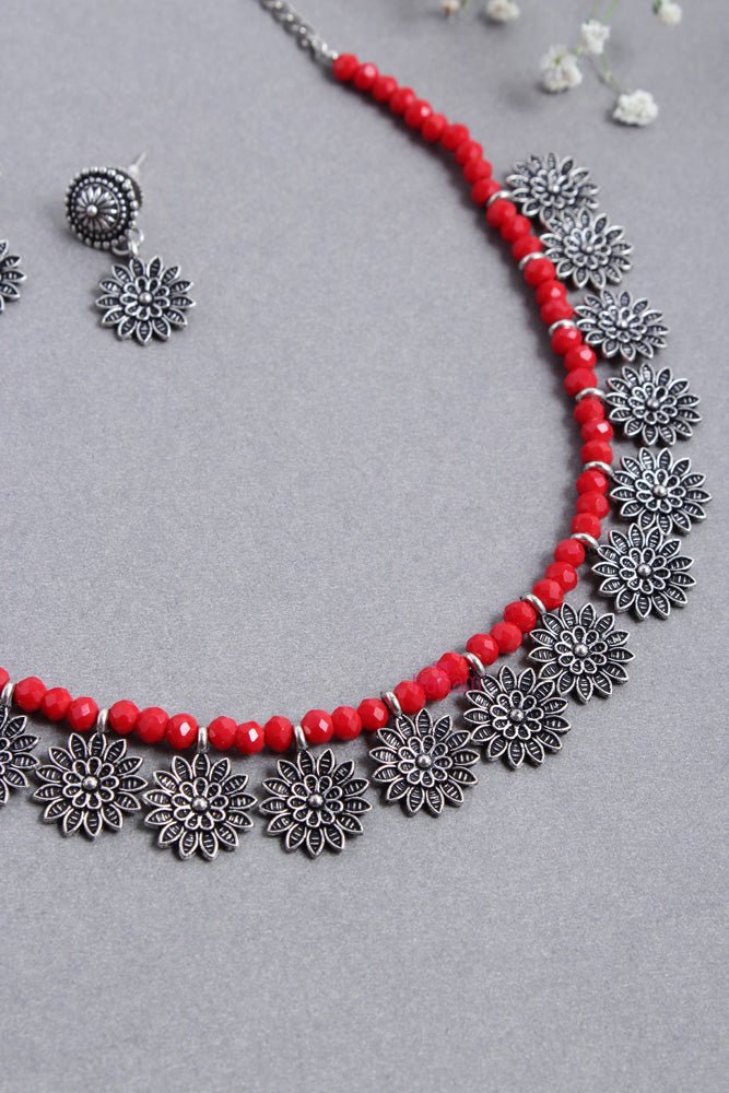 Oxidised Flower Red Crystal Bead Choker - N2508R