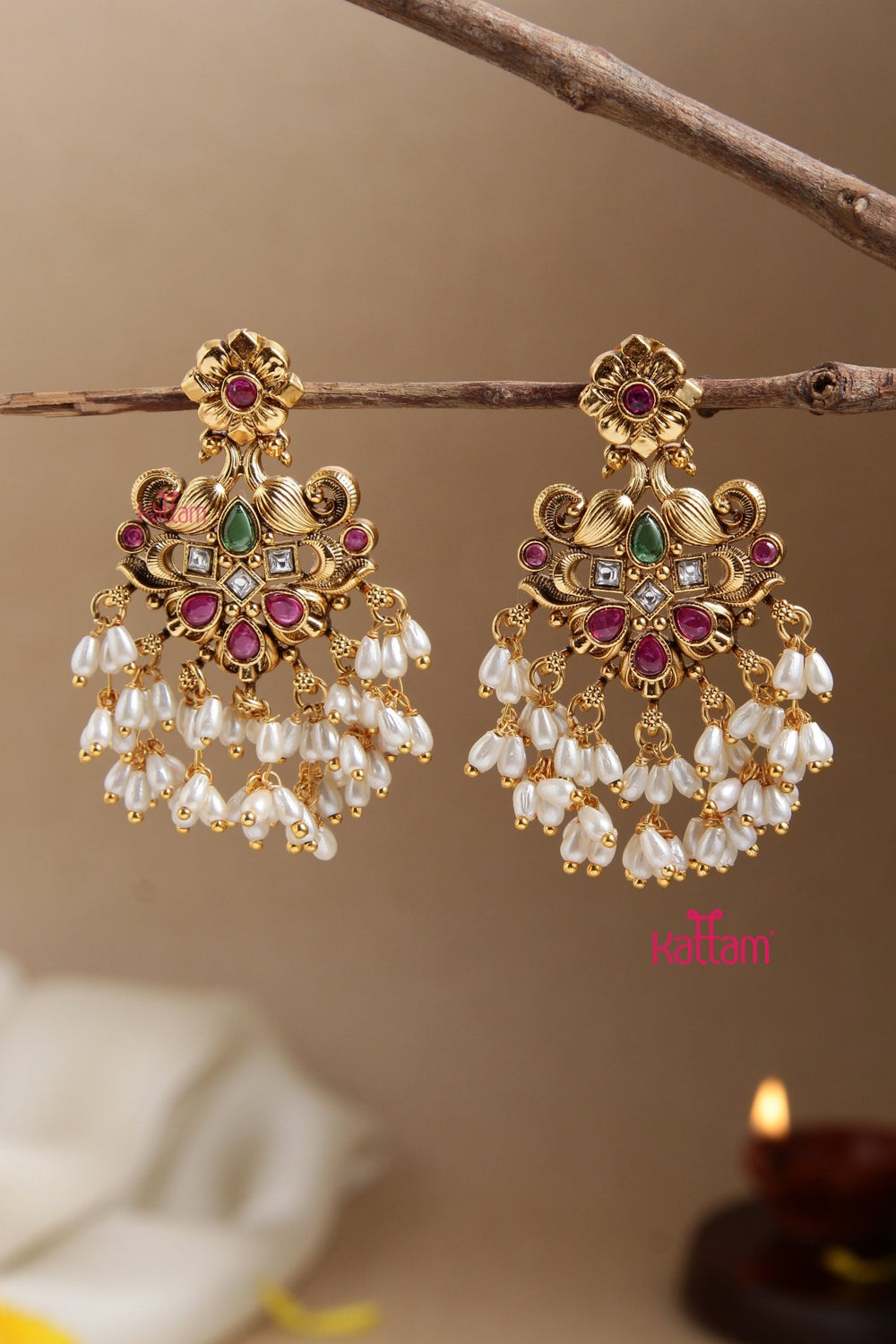 Peacock Ricepearl Drop Earring - E915