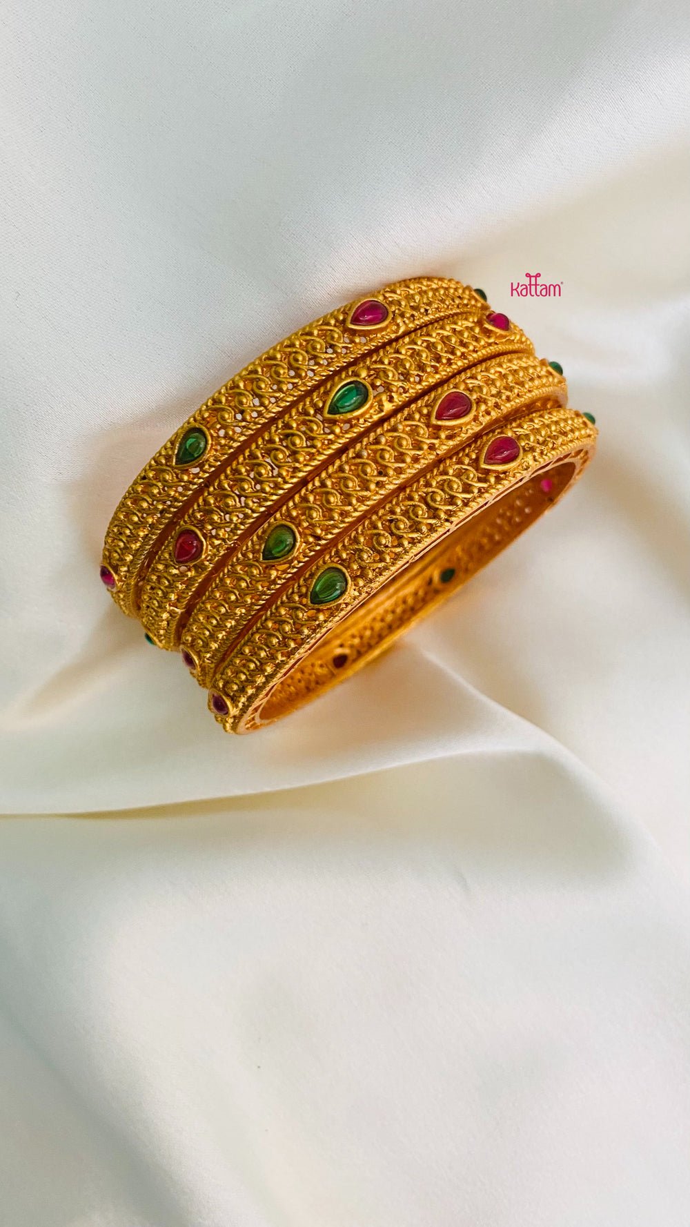 Red Green Golden Bangle Set of 4 - B128