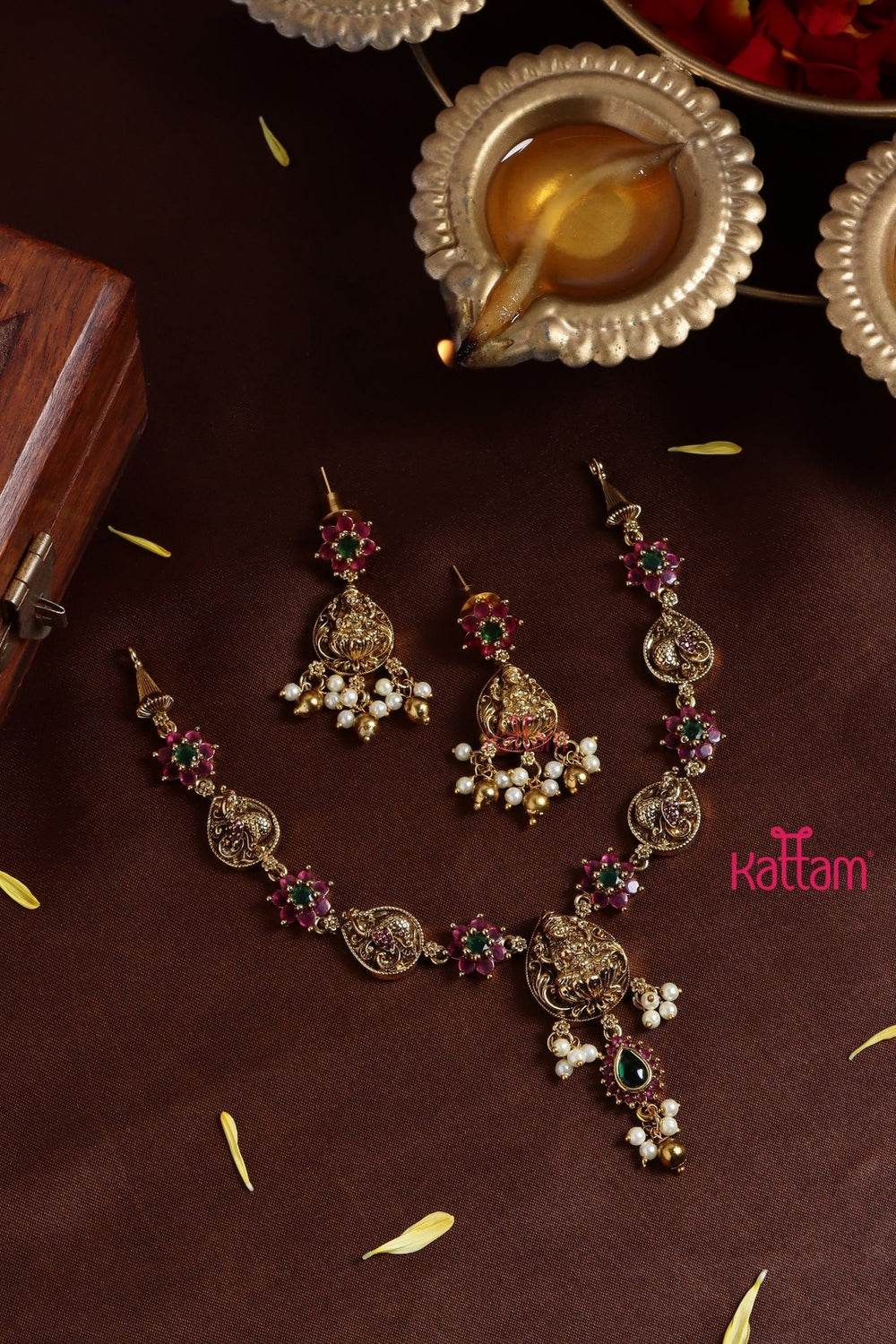 Ruby Flower Nakshi Choker - N3204