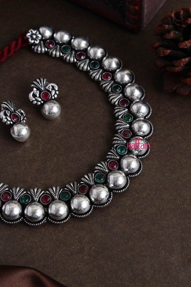 Silver lookalike RubyGreen Stone Ball Choker - N1984