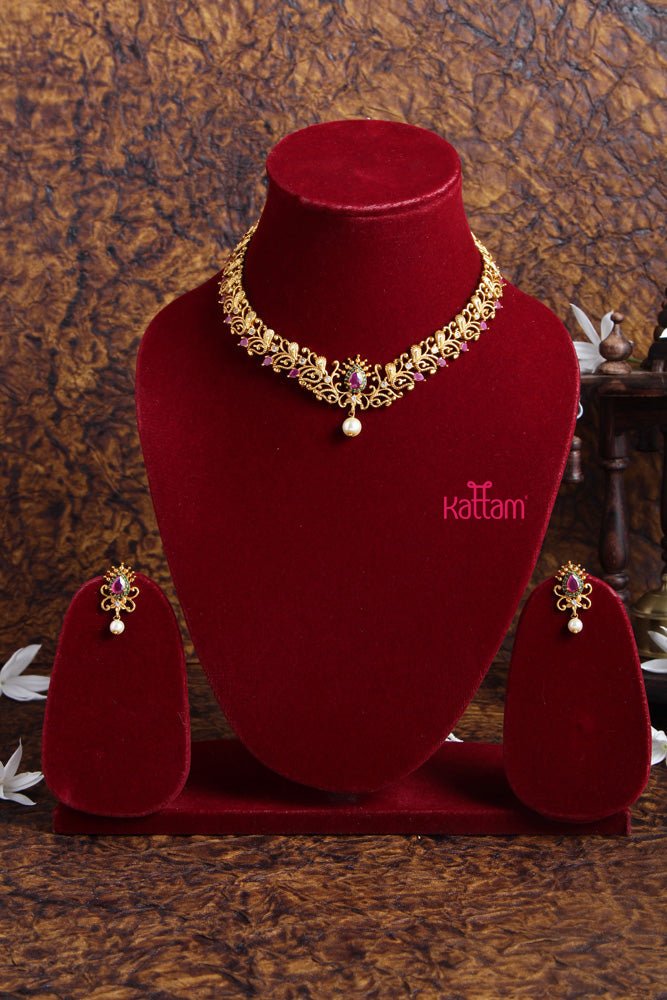 Simple Ruby Florish Necklace - N1891