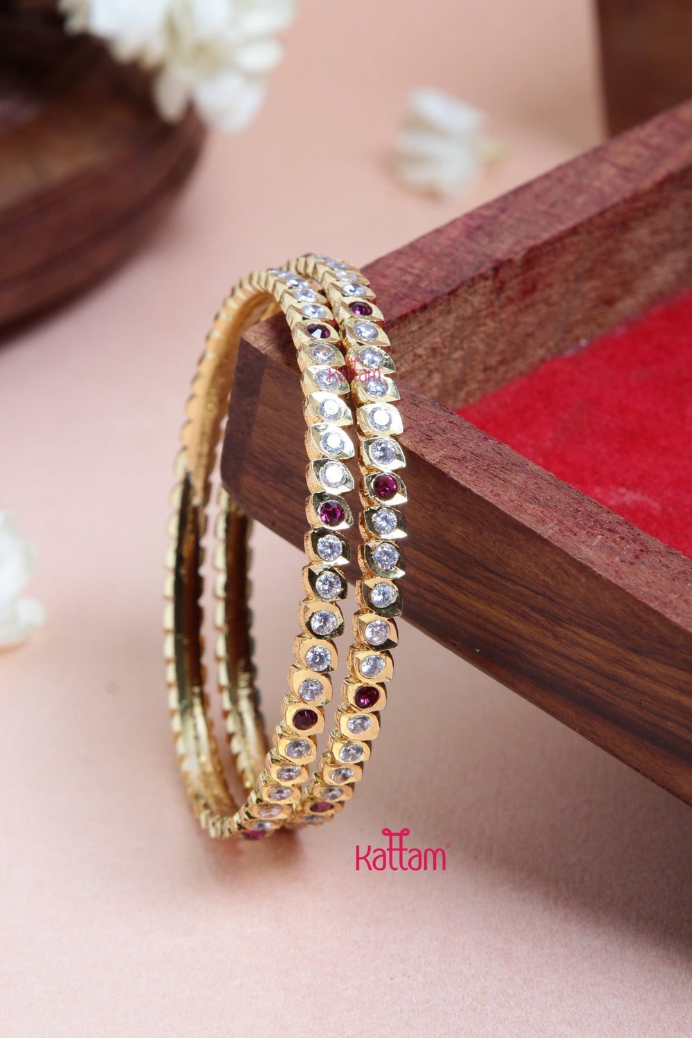 Single Line White & Ruby Stone Gati Bangle - B549 - V4