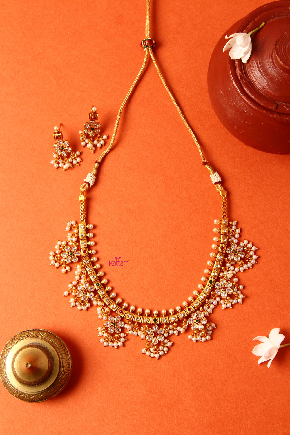 Floral Pearls Guttapusalu Necklace Set – Kattam